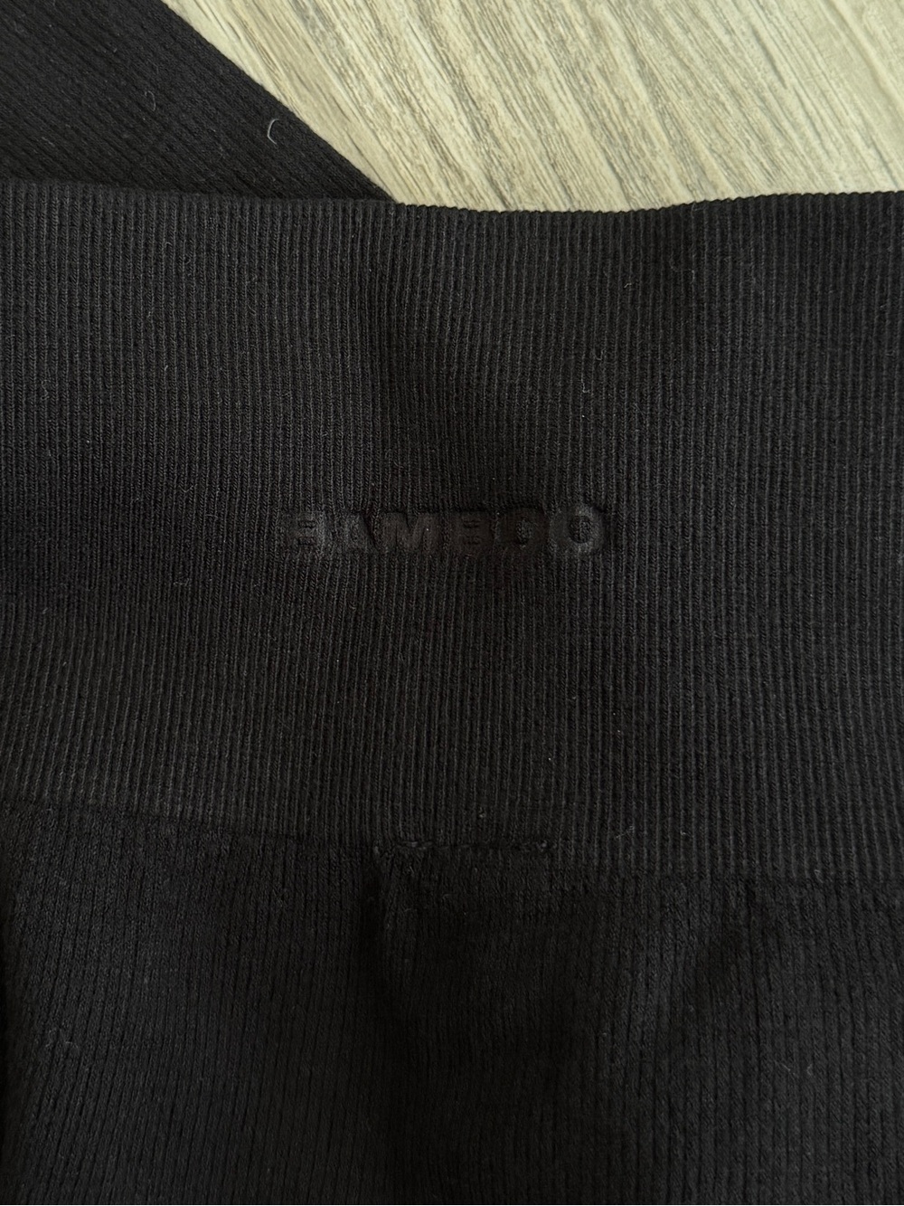 Seamless Rib Leggings - Picture 4 of 6